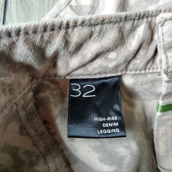 ANTHROPOLOGIE | Pilcro High Rise Denim Legging  Pants in Size 32 - Picture 9 of 12